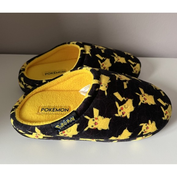 Kids Pokémon Pikachu Clog Slippers Size 3 NWOT Gripper Bottom - Picture 4 of 7